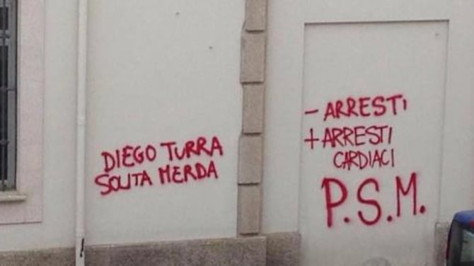 Scritte infami contro agente morto C'è pure il figlio del dirigente Caritas