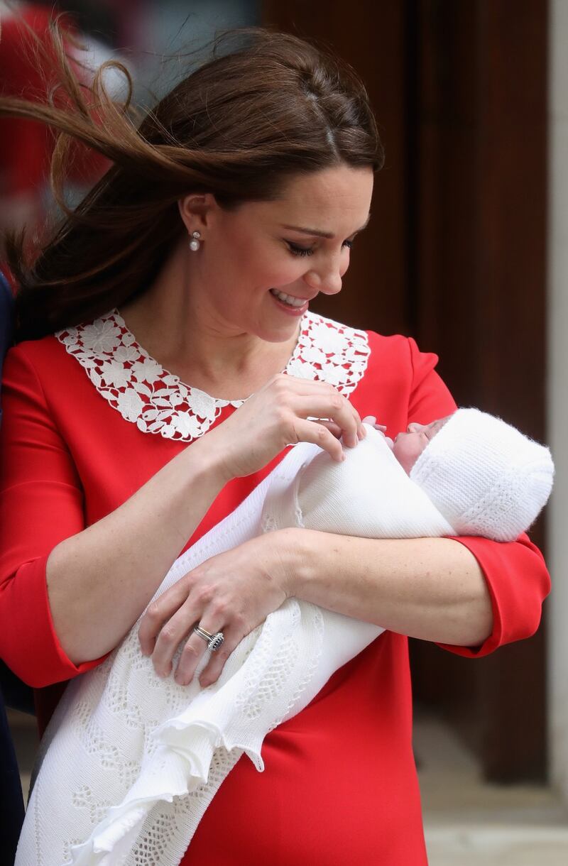 Kate Middleton e il Principe William col Royal Baby 1