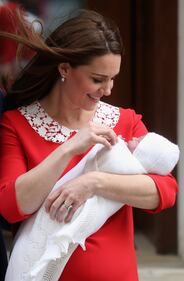 Kate Middleton e il Principe William col Royal Baby 1