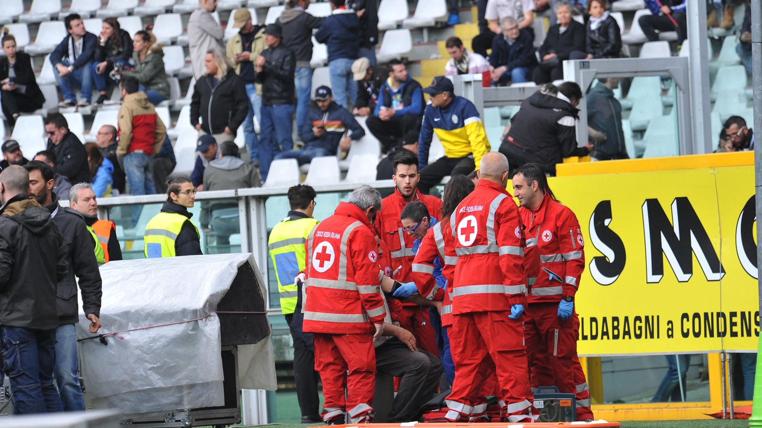 Violenza chiama violenza. È impazzito il paese, non soltanto il calcio