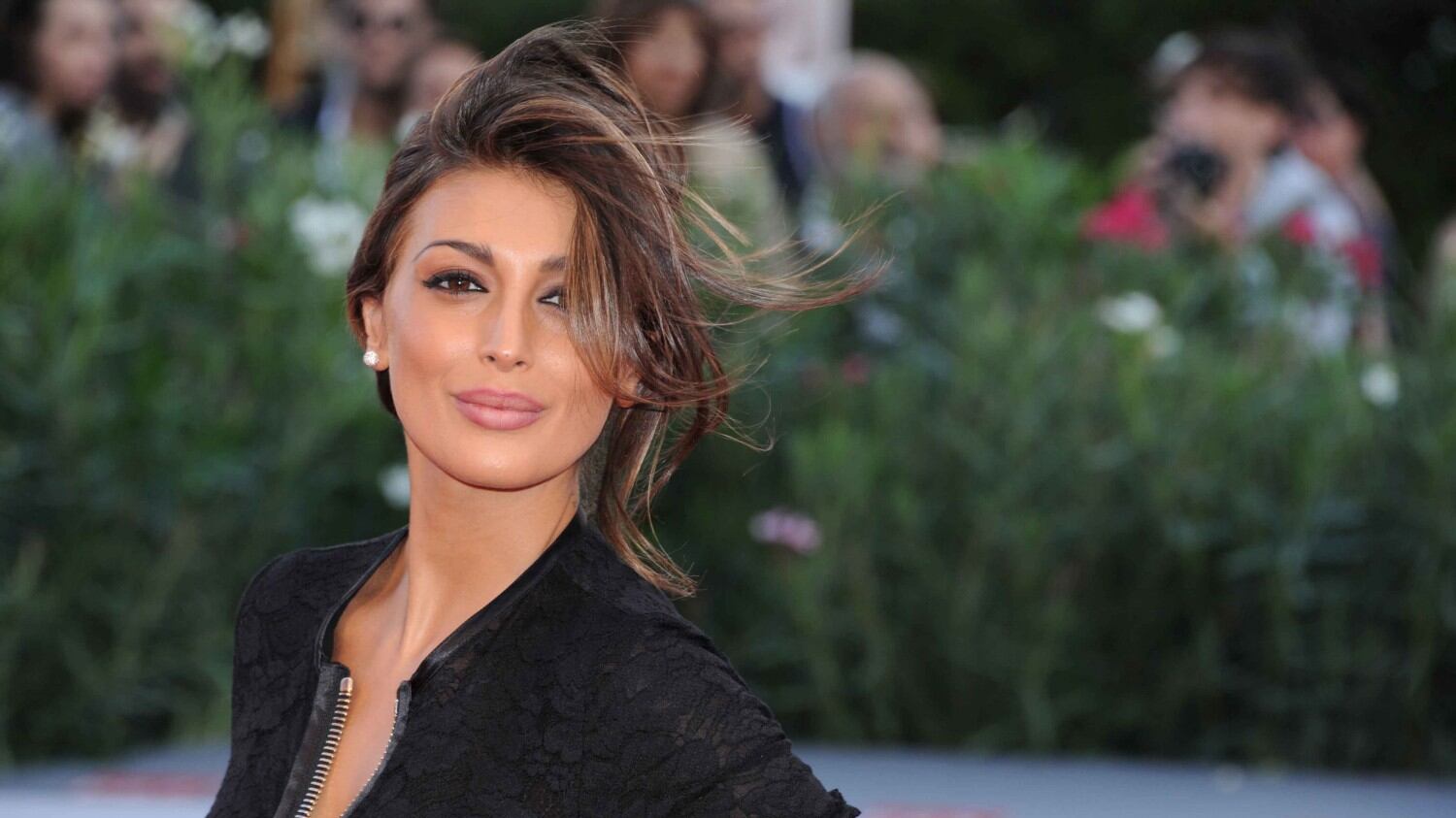 Cristina Buccino: "Mi sono rifatta il seno"
