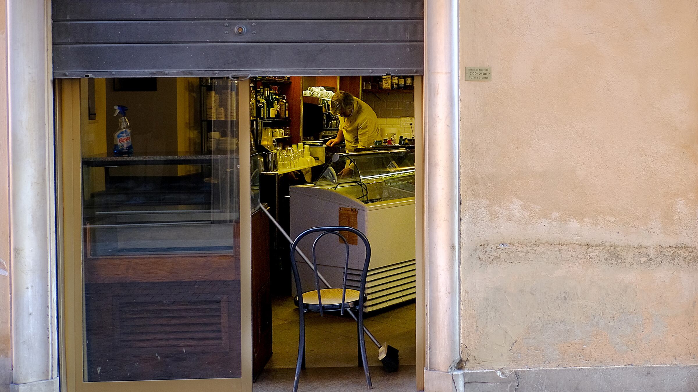 La "mattanza" del Covid sull'economia: cosa accadrà lunedì 18 maggio