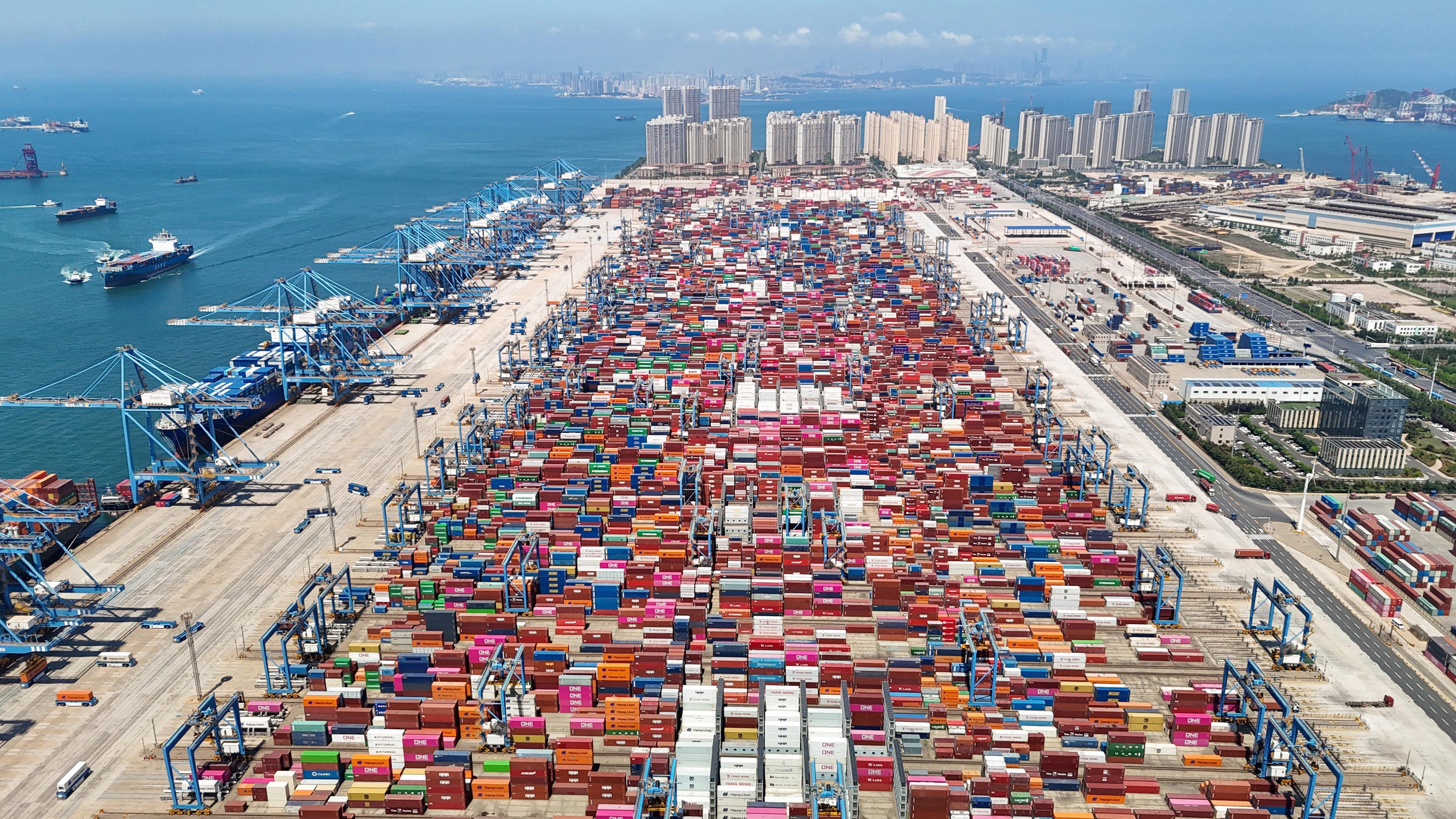 La Cina vara la legge anti-disaccoppiamento: cos'è e perché rischia di essere un boomerang