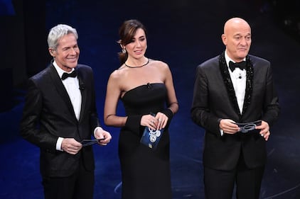 Sanremo, la conduzione a tre tra musica e imprevisti 1