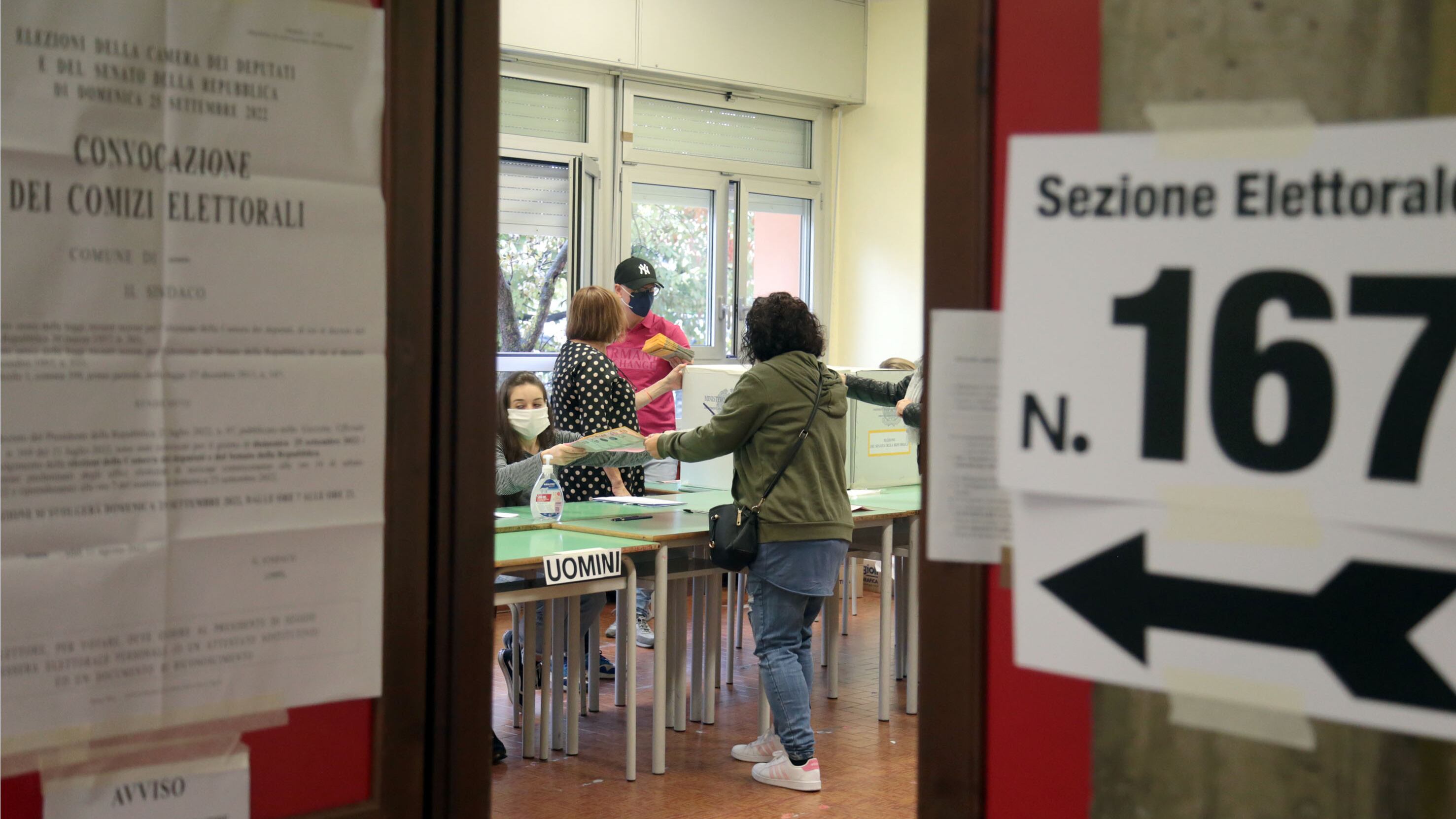 Scrutinio lumaca: disinnescata la "tagliola"