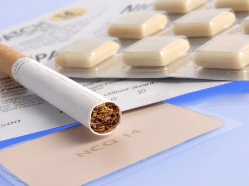 Quali farmaci possono aiutare a smettere di fumare?