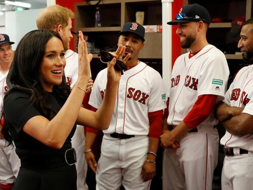 Meghan Markle alla partita di beneficenza, le foto