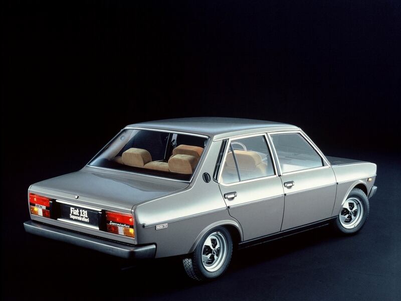 Fiat 131: guarda la gallery 10