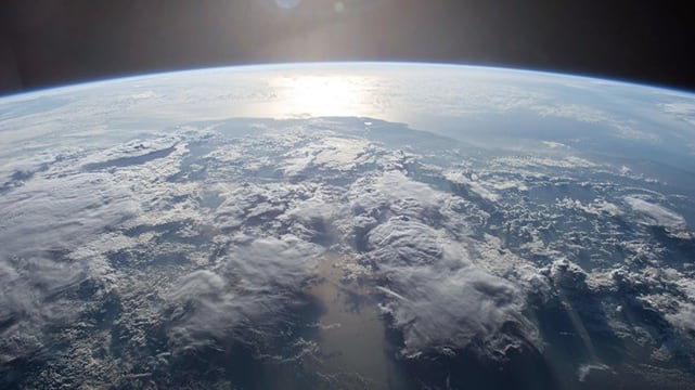 Caccia all'energia pulita E la Cina manda in orbita un "generatore solare"