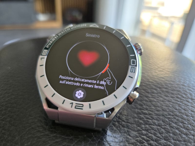 Huawei Watch Ultimate Green Edition: guarda tutte le foto 6