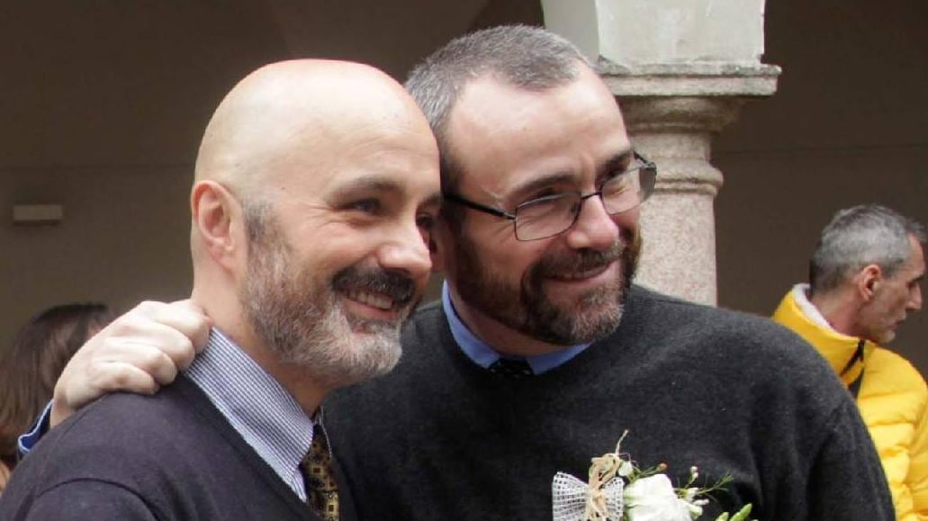 Nozze on line per coppie gay: «Neutralizzare il matrimonio»