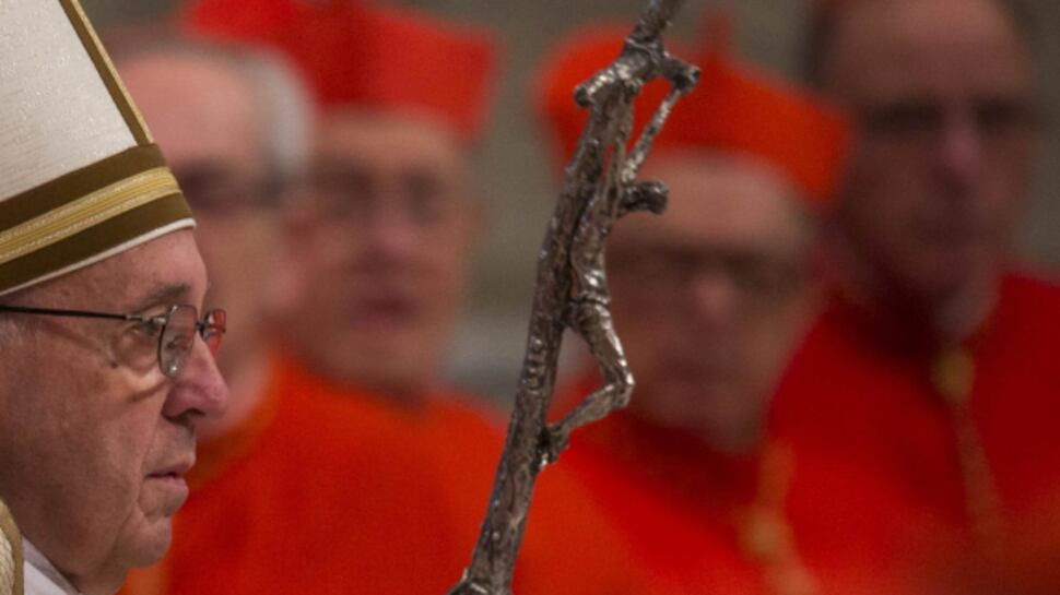 Milano, cattolici organizzano rosario per la salvezza della Chiesa
