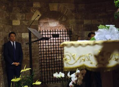Renzi in pellegrinaggio ad Assisi 12