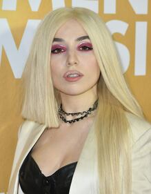 Il red carpet delle donne di Billboard a New York 1