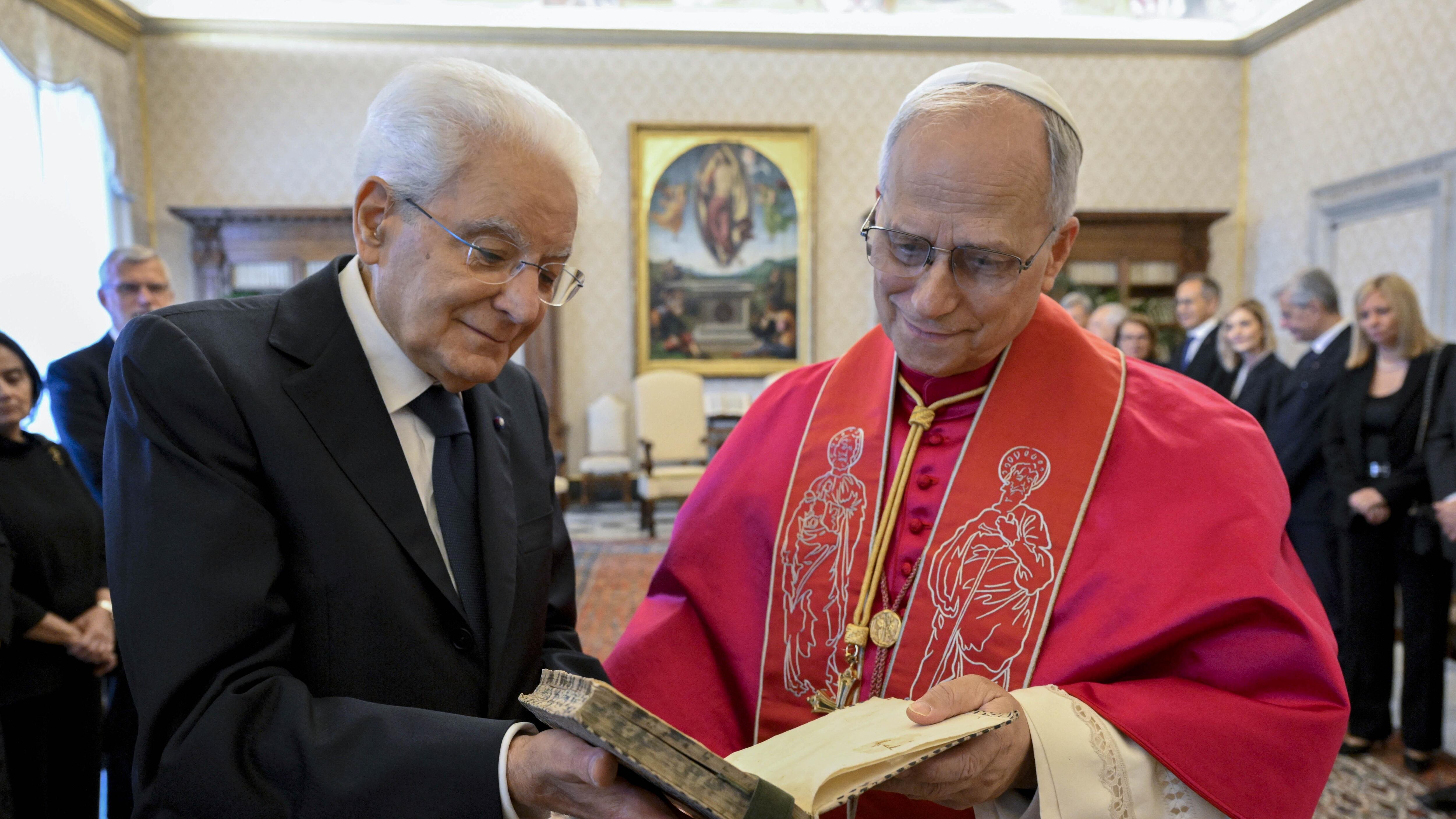 Mattarella dal Papa: "Ucraina e Medioriente, puntiamo alla pace"