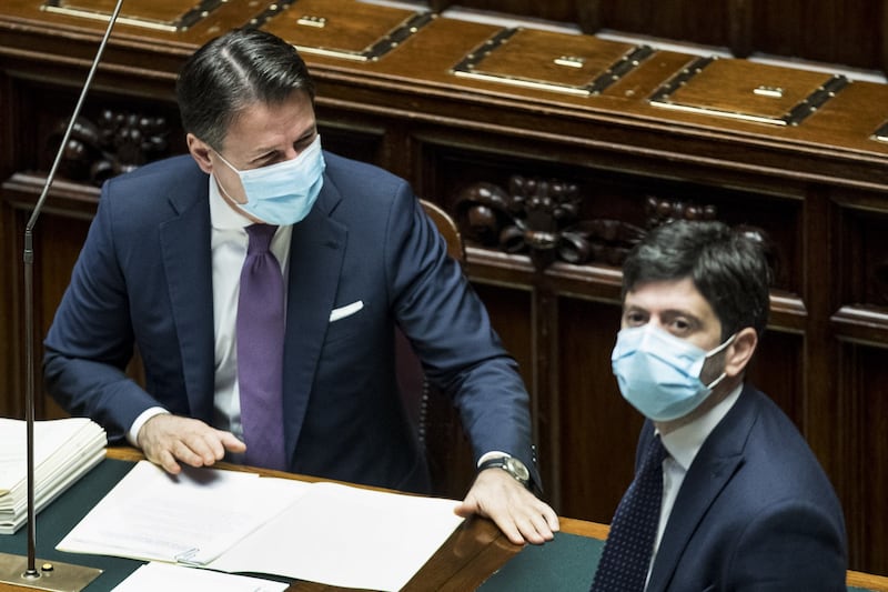 In Calabria va in scena la tragicommedia del governo Conte