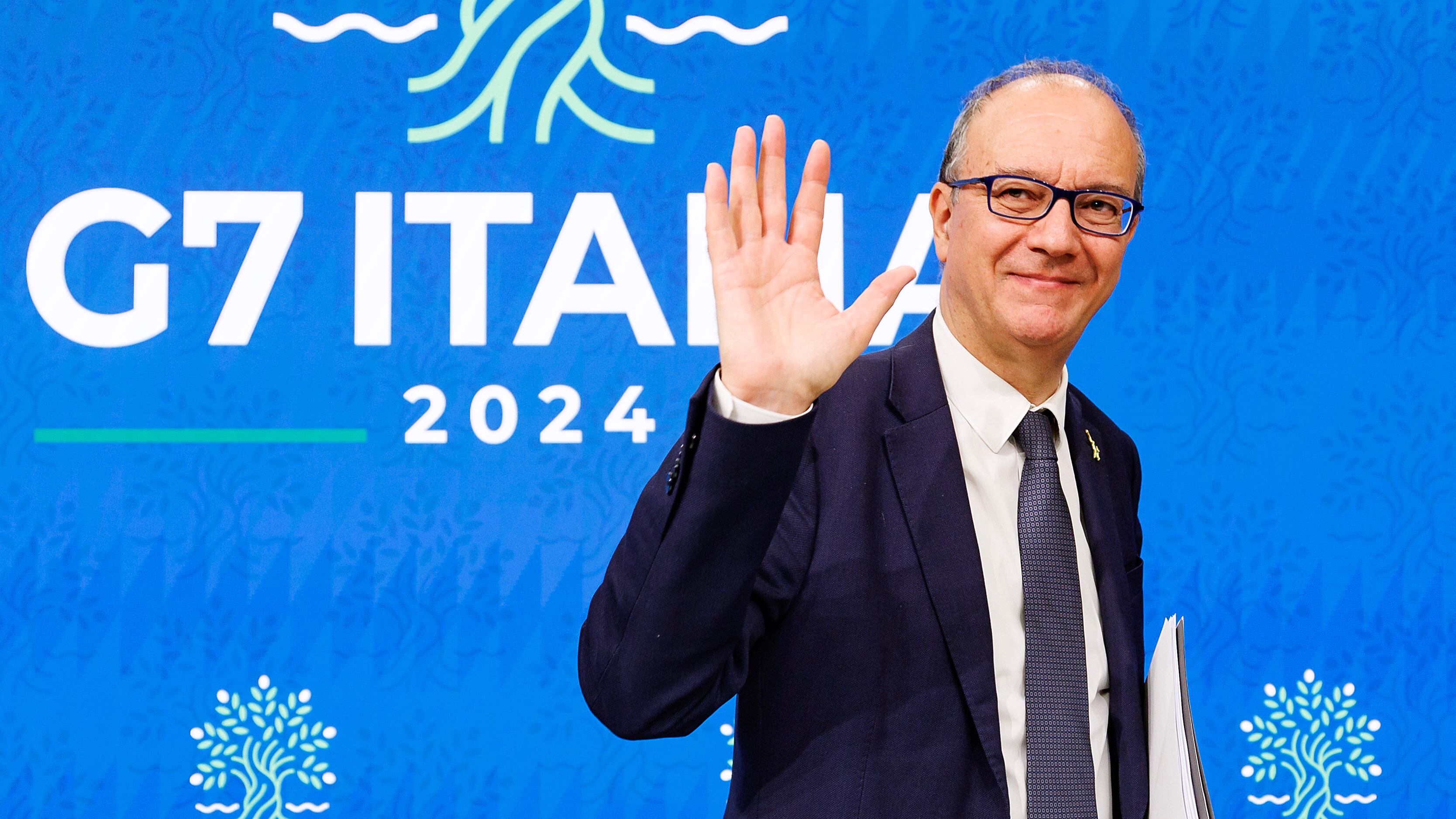 Valditara: "La sinistra sulla scuola è in ritardo di 50 anni"