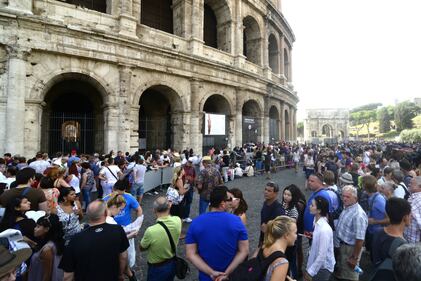 I sindacati tengono chiuso il Colosseo 2