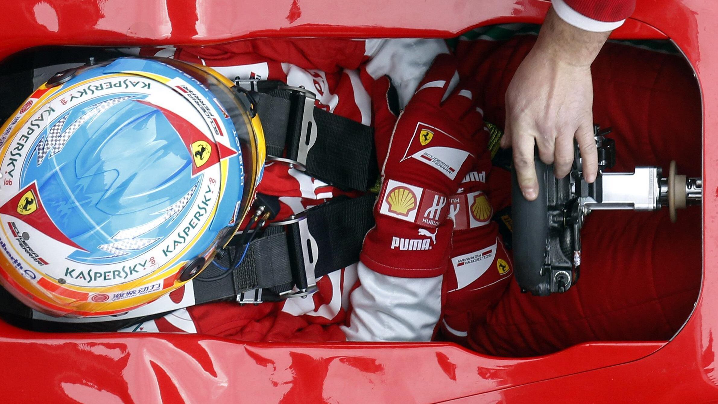 Alonso 2° tempo, ma la Mercedes ora spaventa