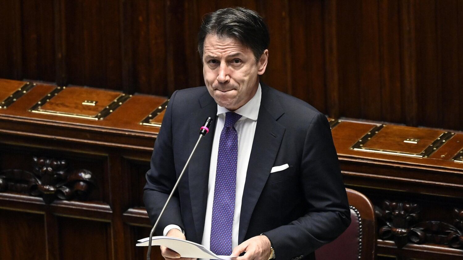 Conte ora pensa al rimpasto: nel mirino la De Micheli