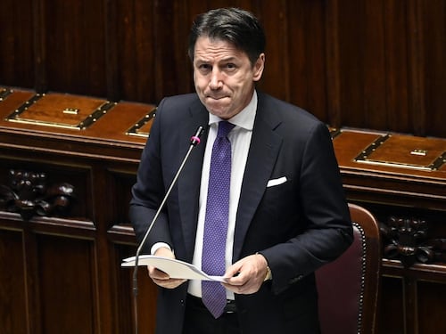 Conte ora pensa al rimpasto: nel mirino la De Micheli