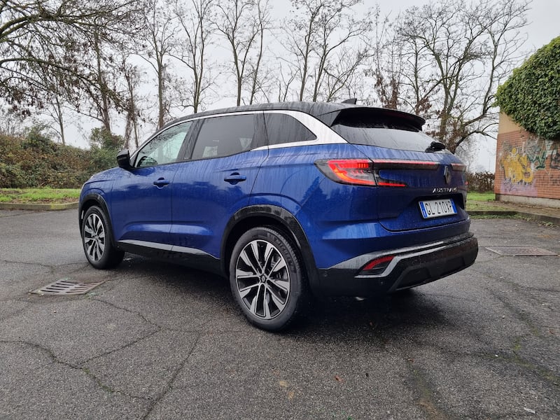 Quattro ruote sterzanti, un aiuto talvolta indispensabile