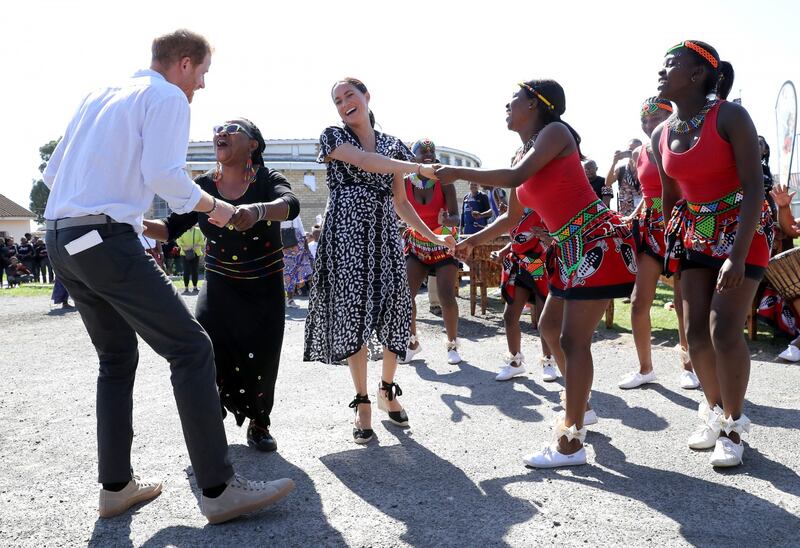 Meghan Markle e il Principe Harry arrivano in Sudafrica: foto 5