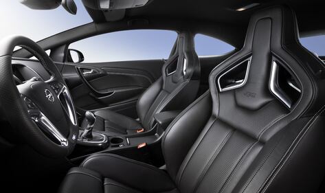 Opel Astra OPC, 280 cv di emozioni morbide 1