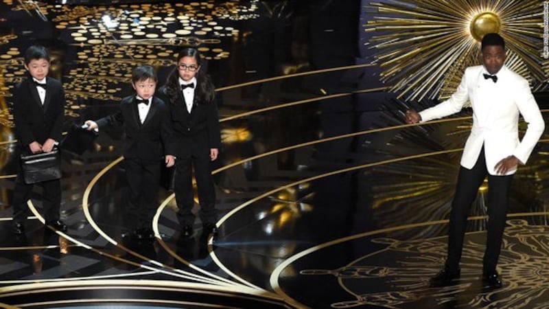 Cerimonia degli Oscar: battute offensive sugli asiatici 2