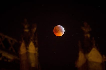 Super Luna Rossa, le immagini dell'eclissi da tutto il mondo 4