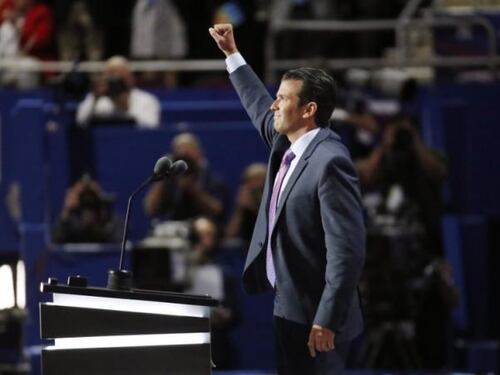 "Democratici come i nazisti". Scoppia la bufera su Trump Jr.