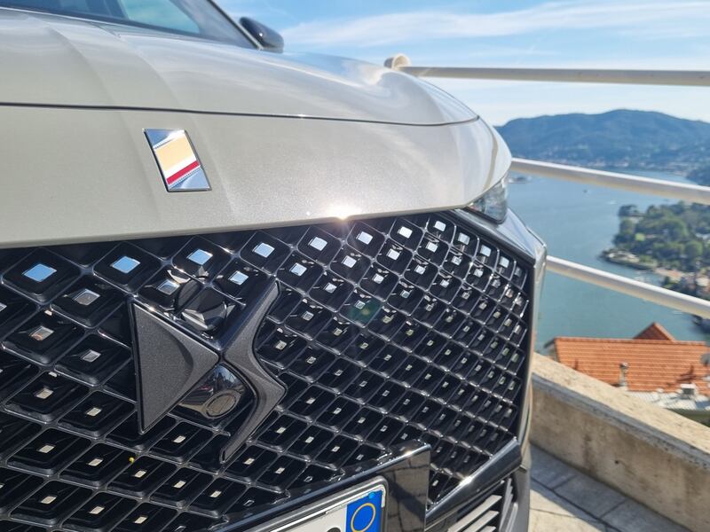 DS 7 E-Tense 4x4, da Milano a Cernobbio: guarda la gallery 4