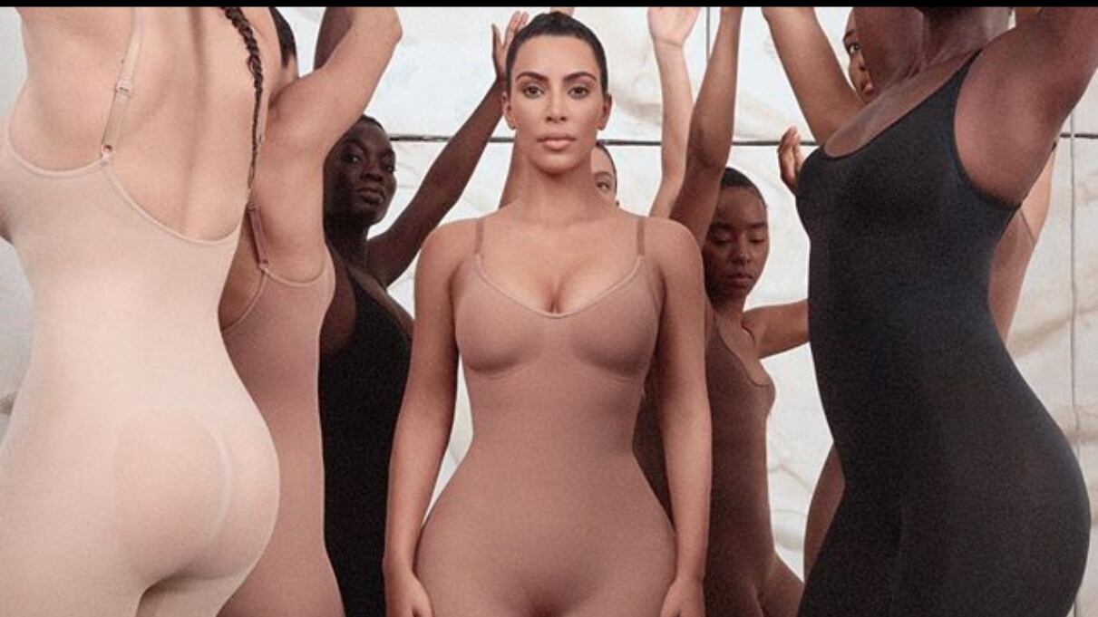 Kim Kardashian, critiche sul brand "Kimono" dal Giappone