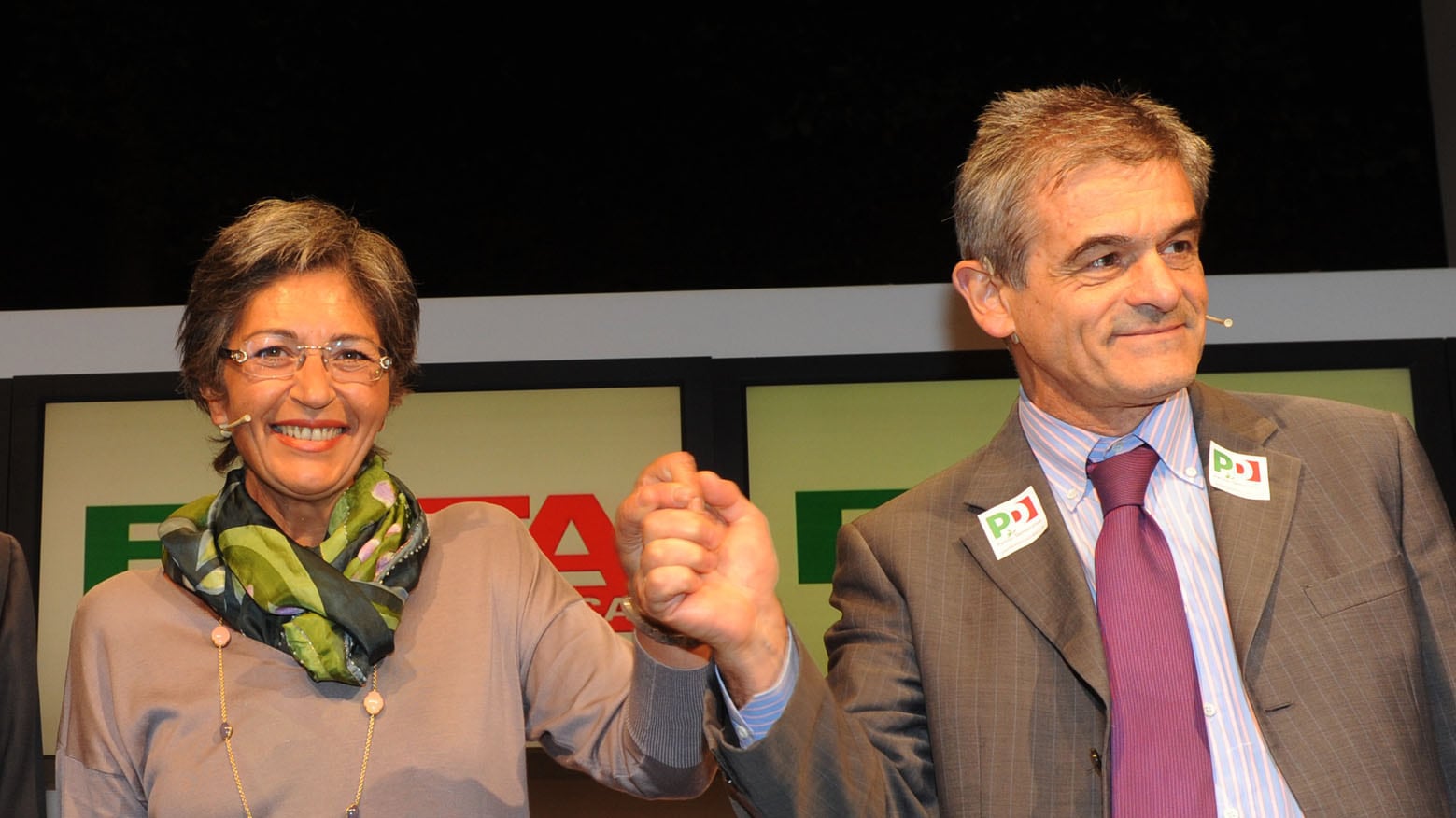 Il fuggi-fuggi dal Pd alla deriva