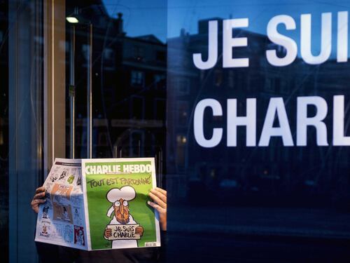 12 fermi nelle banlieue parigine. "Anche il complice di Coulibaly"