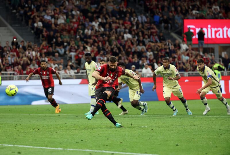 Giroud rigore Milan Verona