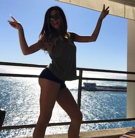 Giorgia Palmas, bikini sexy in Sardegna 3