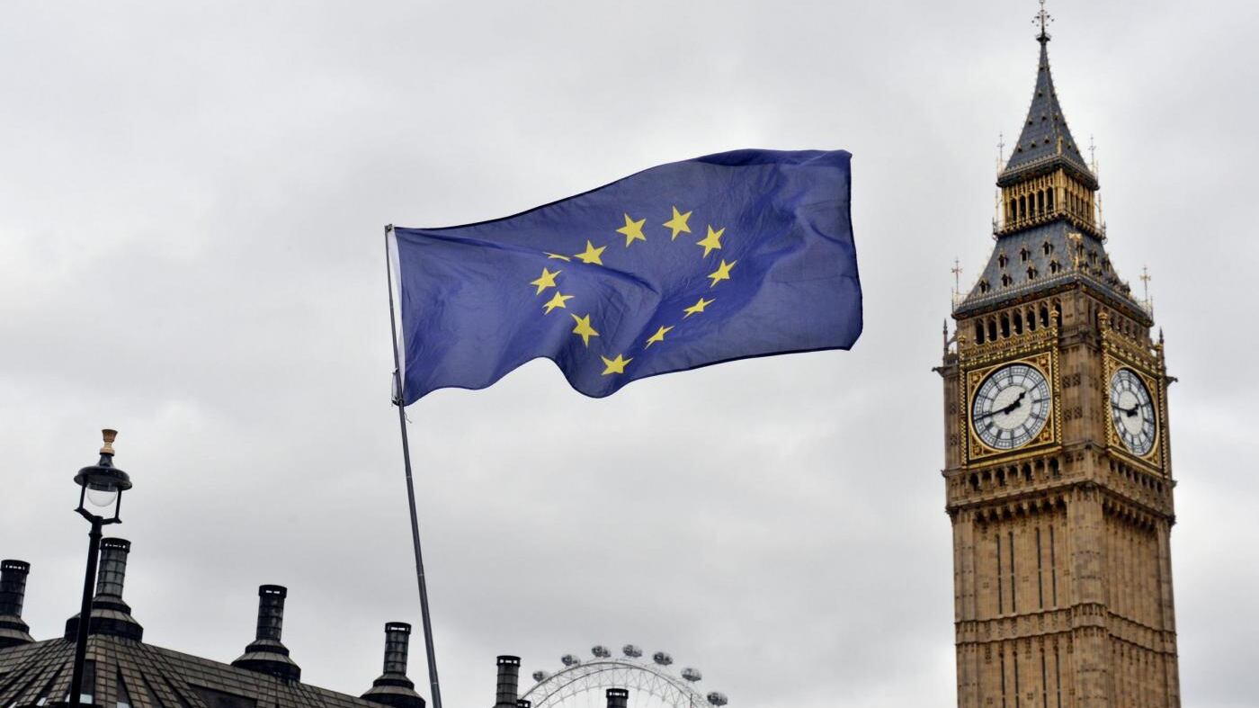Brexit, Ue apre al rinvio. Ma la May tira dritto: "Si rischia la catastrofe"