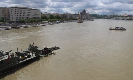 Continua la ricerca dei turisti dispersi nel Danubio 3