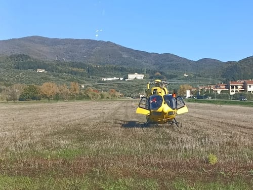 Si accascia a terra e muore a 15 anni: tragedia vicino a Prato