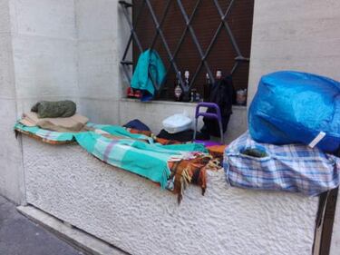 Degrado a San Pietro tra sporcizia, rom e clochard 19
