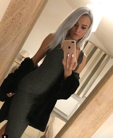Mercedesz Henger, sexy in lingerie sui social 9