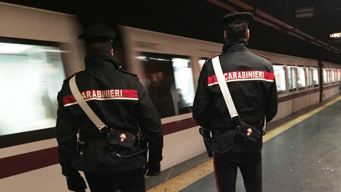 Roma, chiude metro la A? Le ladre rom cambiano e vanno sulla metro B