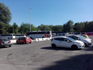 Degrado a San Pietro tra sporcizia, rom e clochard 25