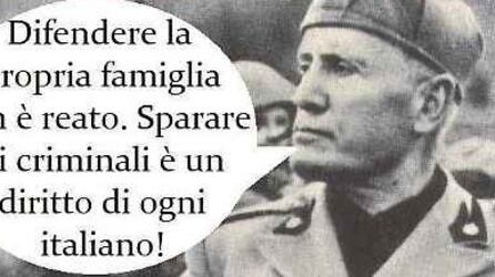 Il sindaco che "cita" Mussolini: "Sparare ai delinquenti? Un diritto"