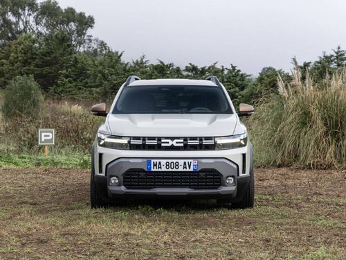 Dacia Duster 2024, allestimenti e prezzi del rinnovato SUV