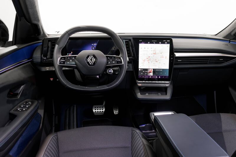 Renault Scenic E-Tech Electric, guarda tutte le foto 10