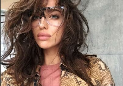 Irina Shayk: audace lato B su Instagram 15