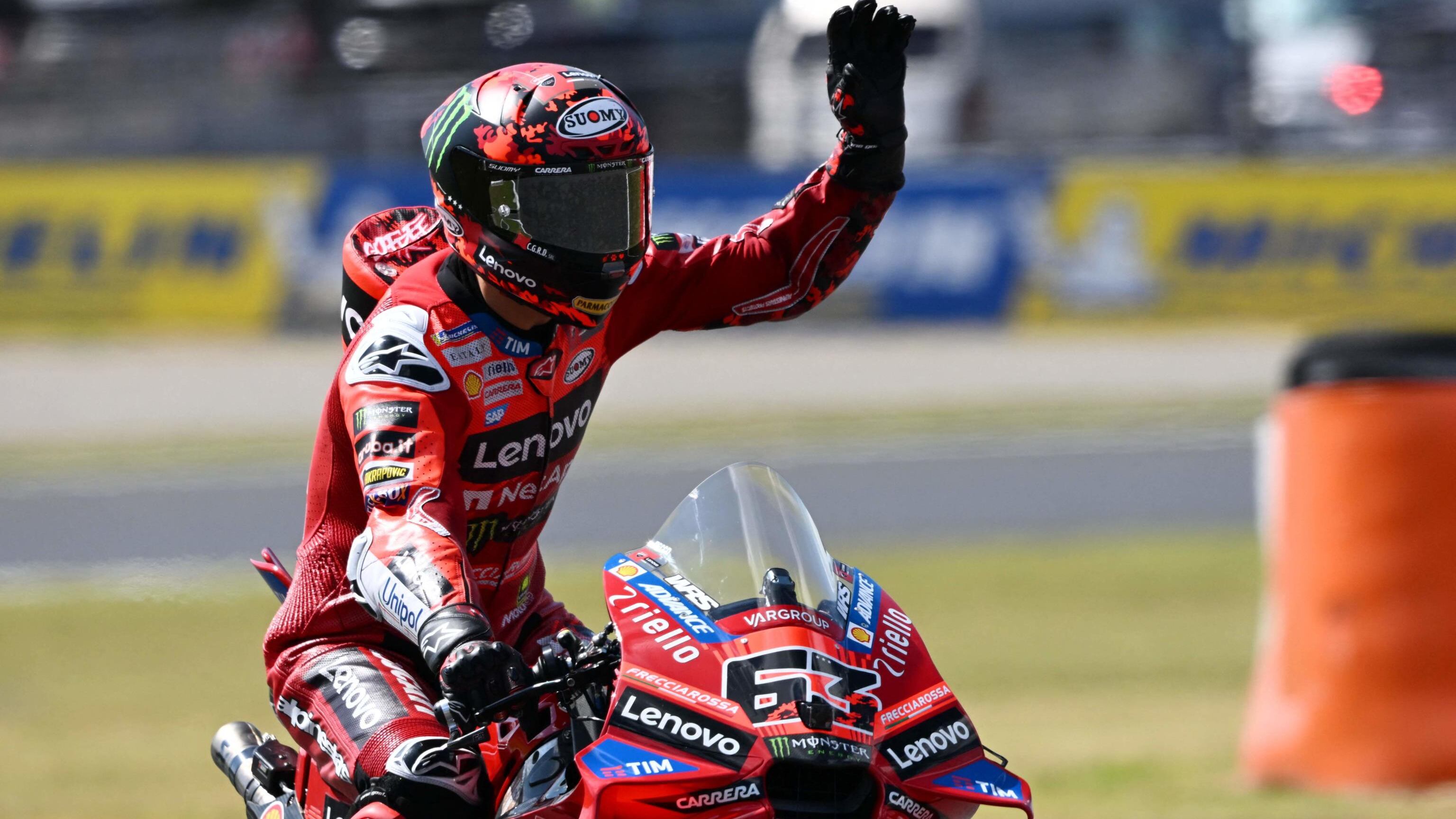 MotoGP, Bagnaia da urlo a Motegi: conquista pole e Sprint Race