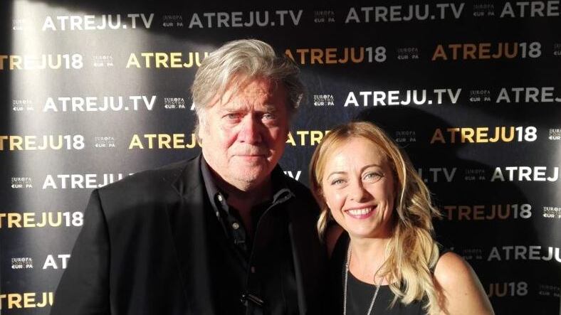 Bannon va ad Atreju: "Dall'Italia rivoluzione". FdI entra in "The Moviment"
